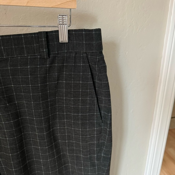 NIKE GOLF Dri-Fit Stretch Shorts 11” Inseam Dark Grey Black Style# 818047-010 - Picture 9 of 15